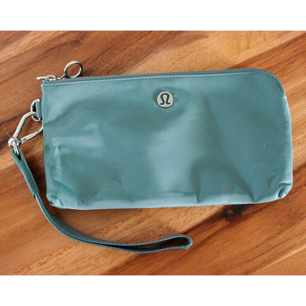 Lululemon Now and Always Pouch Wristlet Clutch Tidewater Teal Detachable Strap